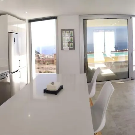 New Luxury For Your Holiday!!! Vila *